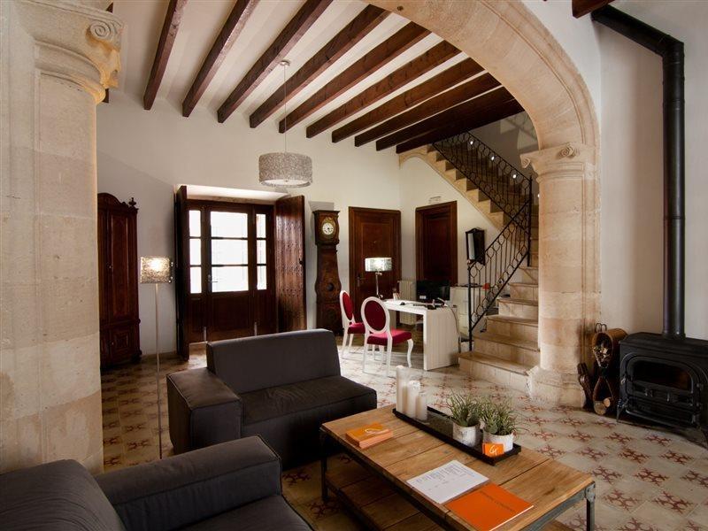 Algaida Suites By Eurotels Bagian luar foto